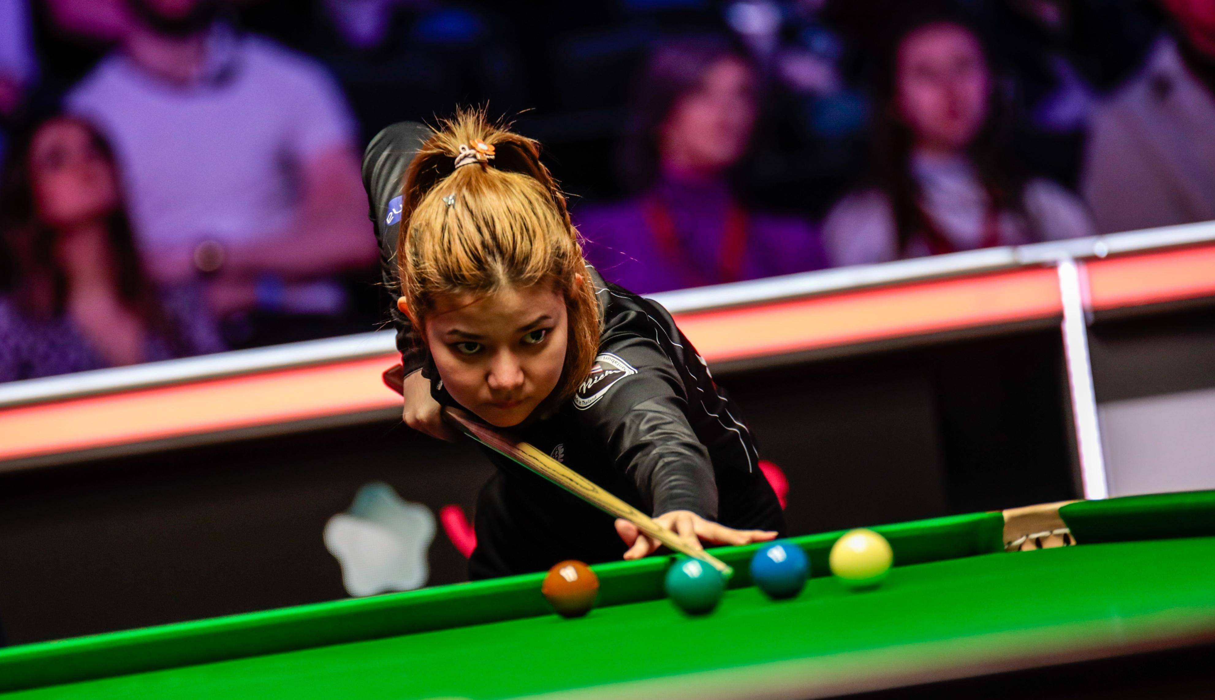 台内小弧圈 台内小弧圈