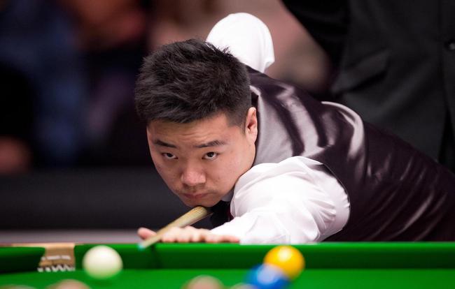 主C可从谨 主C可从谨